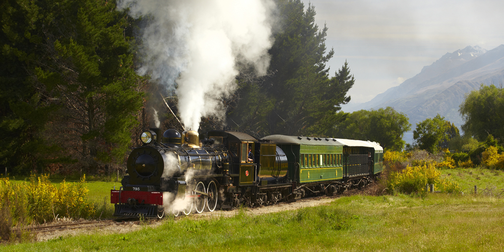 Kingston Flyer steam train