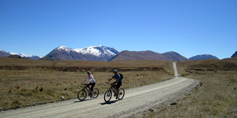Real NZ TSS Earnslaw bike ride on track