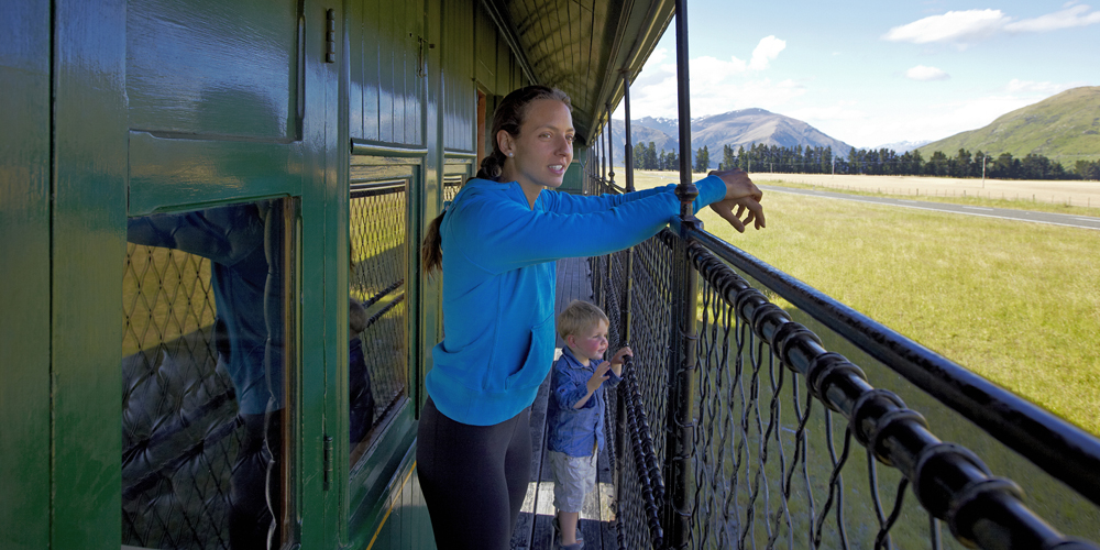 Kingston Flyer and family