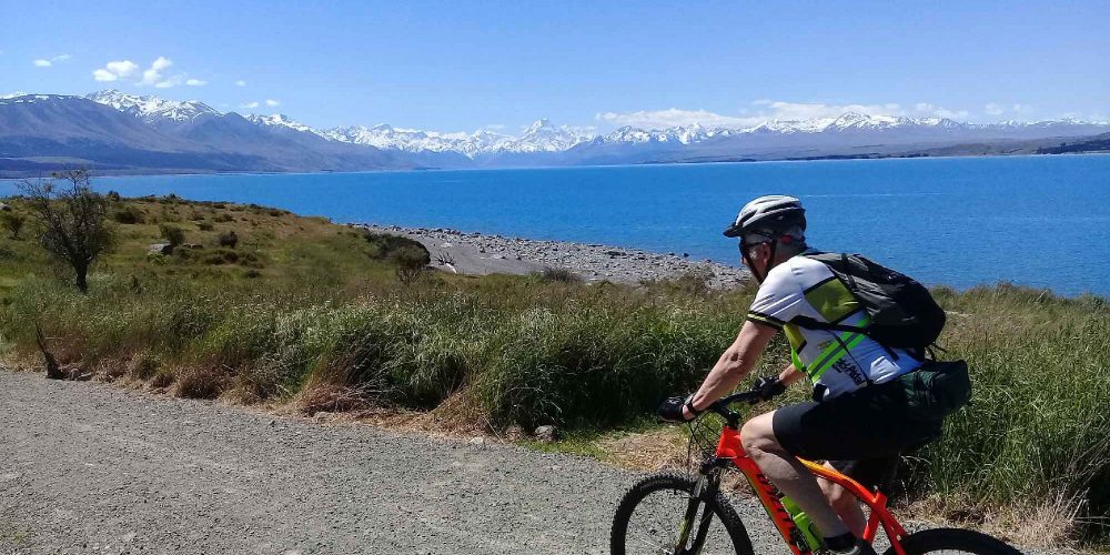 cyclist in new zealand
