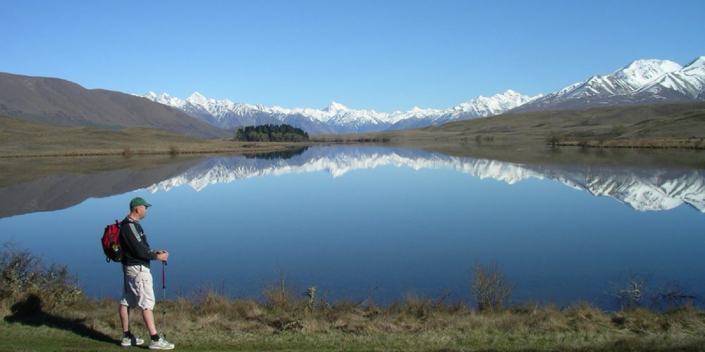 hiking in queenstown new zealand